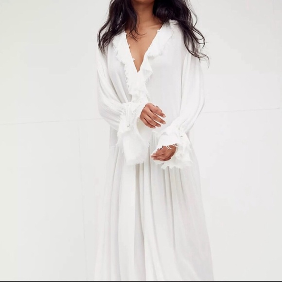 Free People Dresses & Skirts - Free People Sweet Darlin Maxi Dress